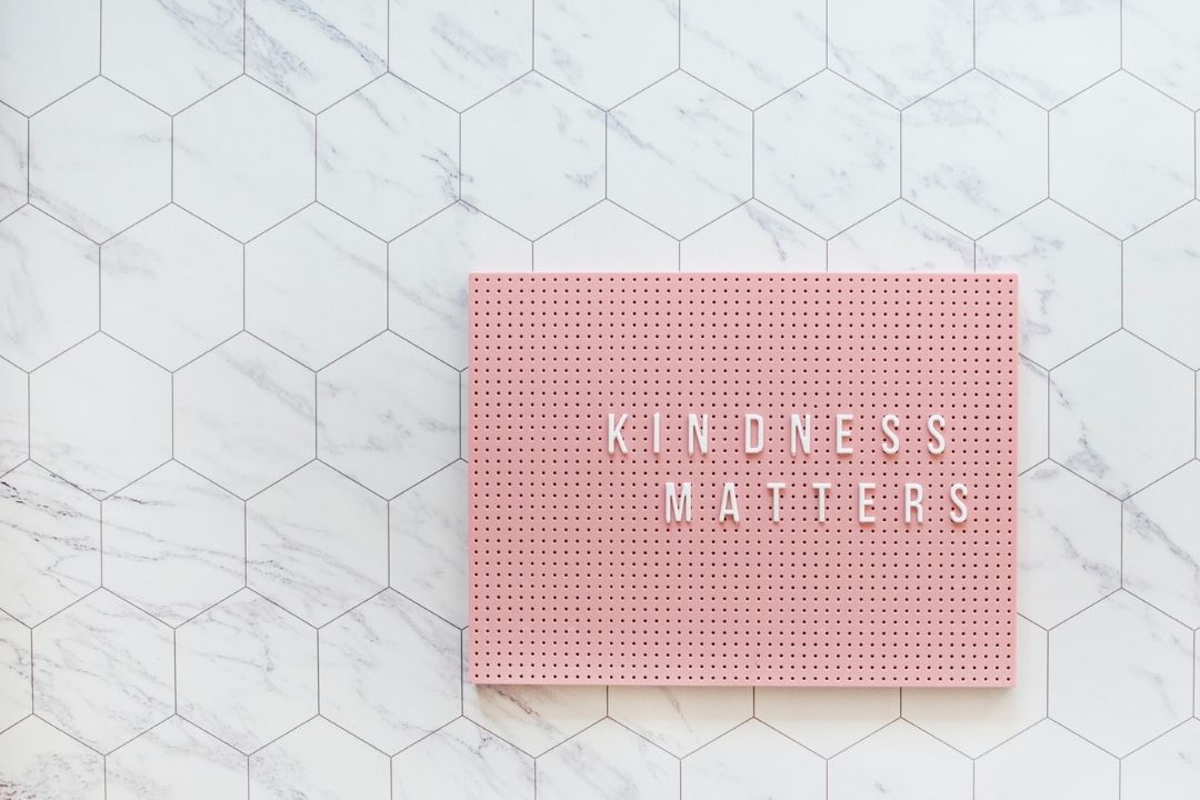 World Kindness Day: How to feel good doing good