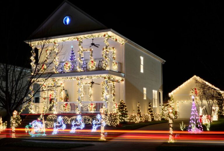 Take a Scenic Drive to See the Best Neighborhood Christmas Light Displays